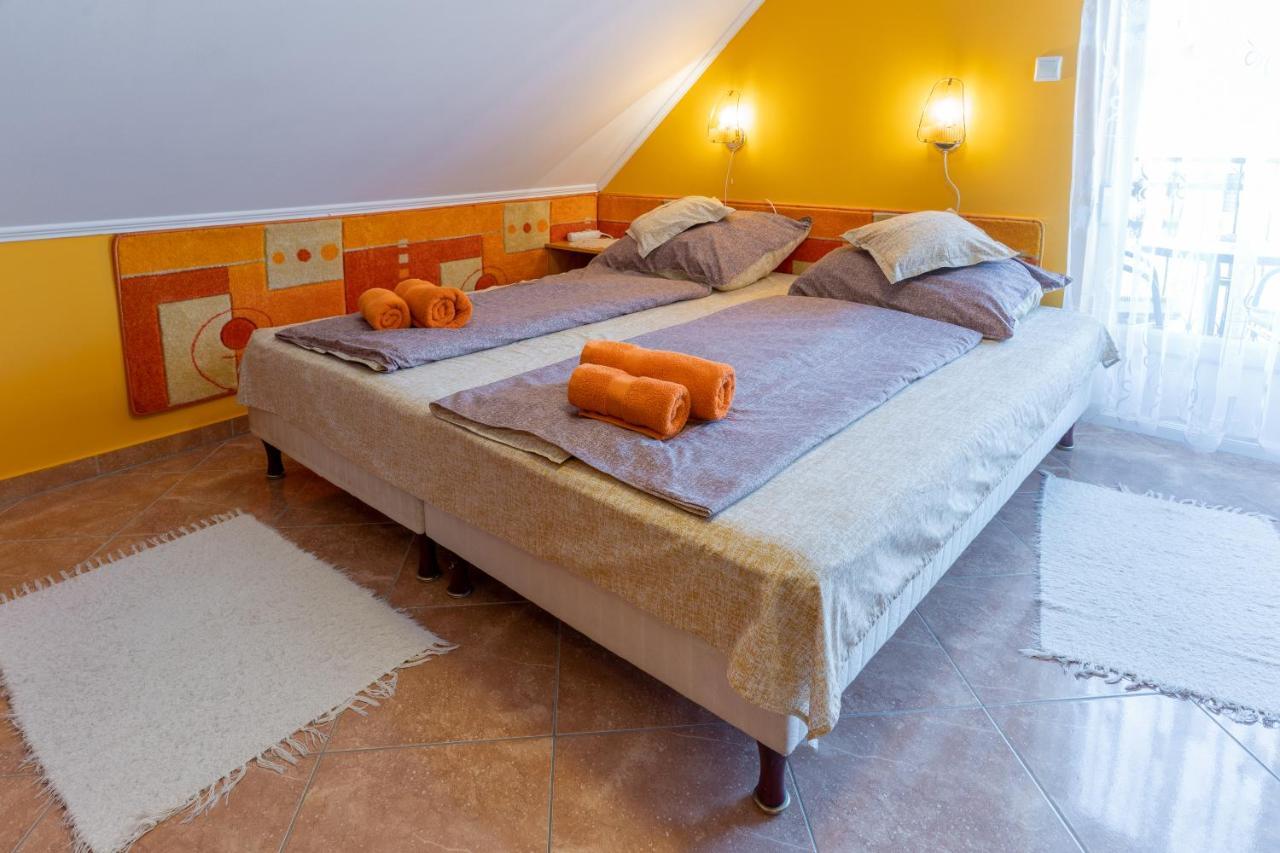 Harkány Gal Apartmanhaz מראה חיצוני תמונה