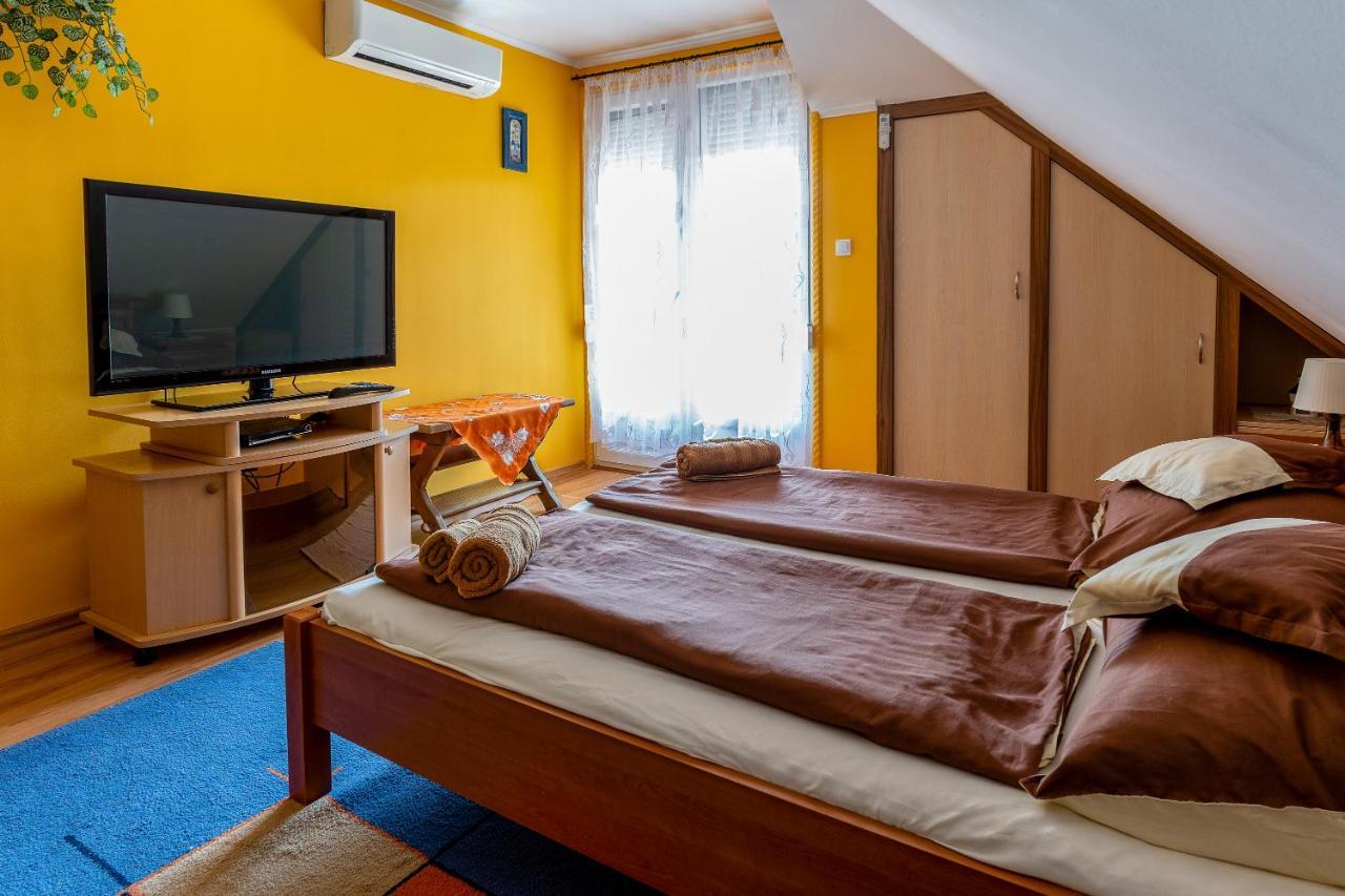 Harkány Gal Apartmanhaz מראה חיצוני תמונה