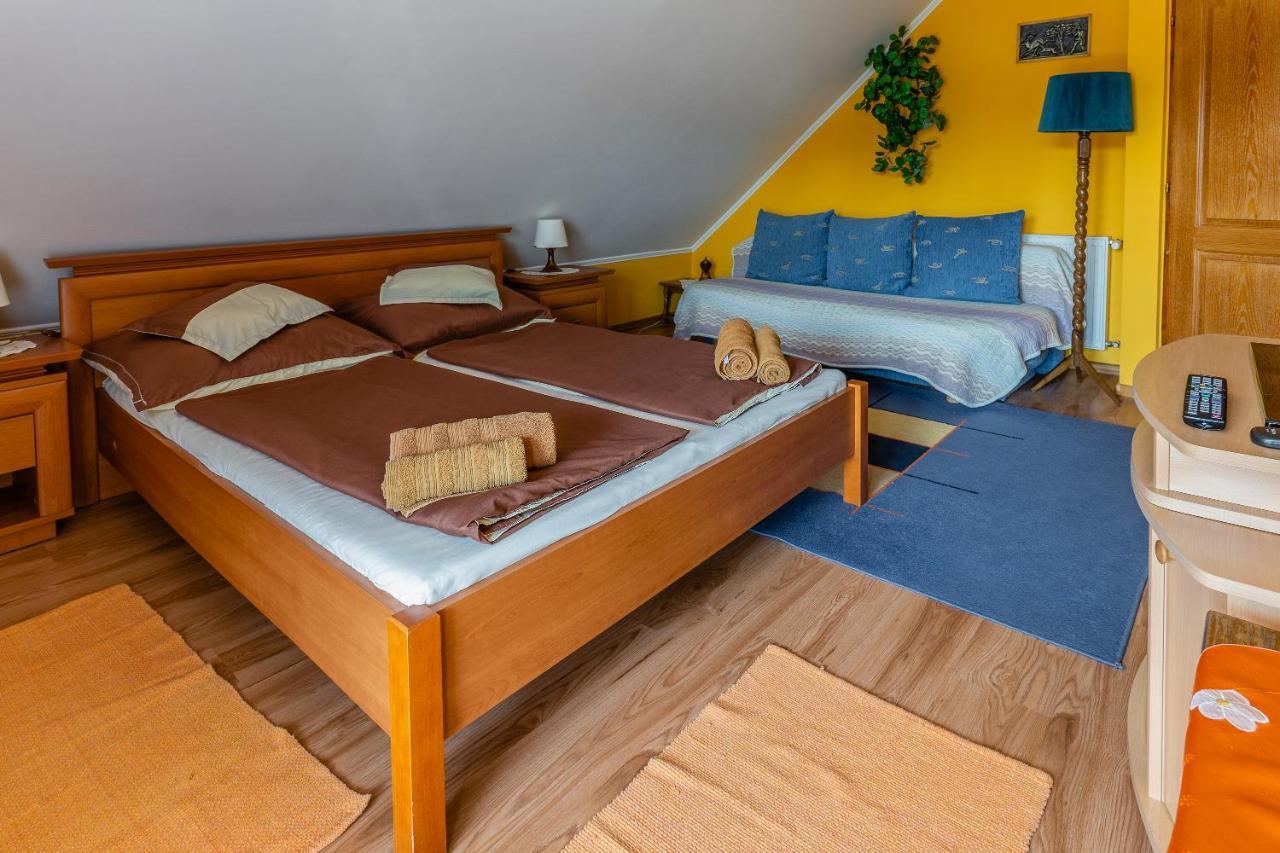Harkány Gal Apartmanhaz מראה חיצוני תמונה