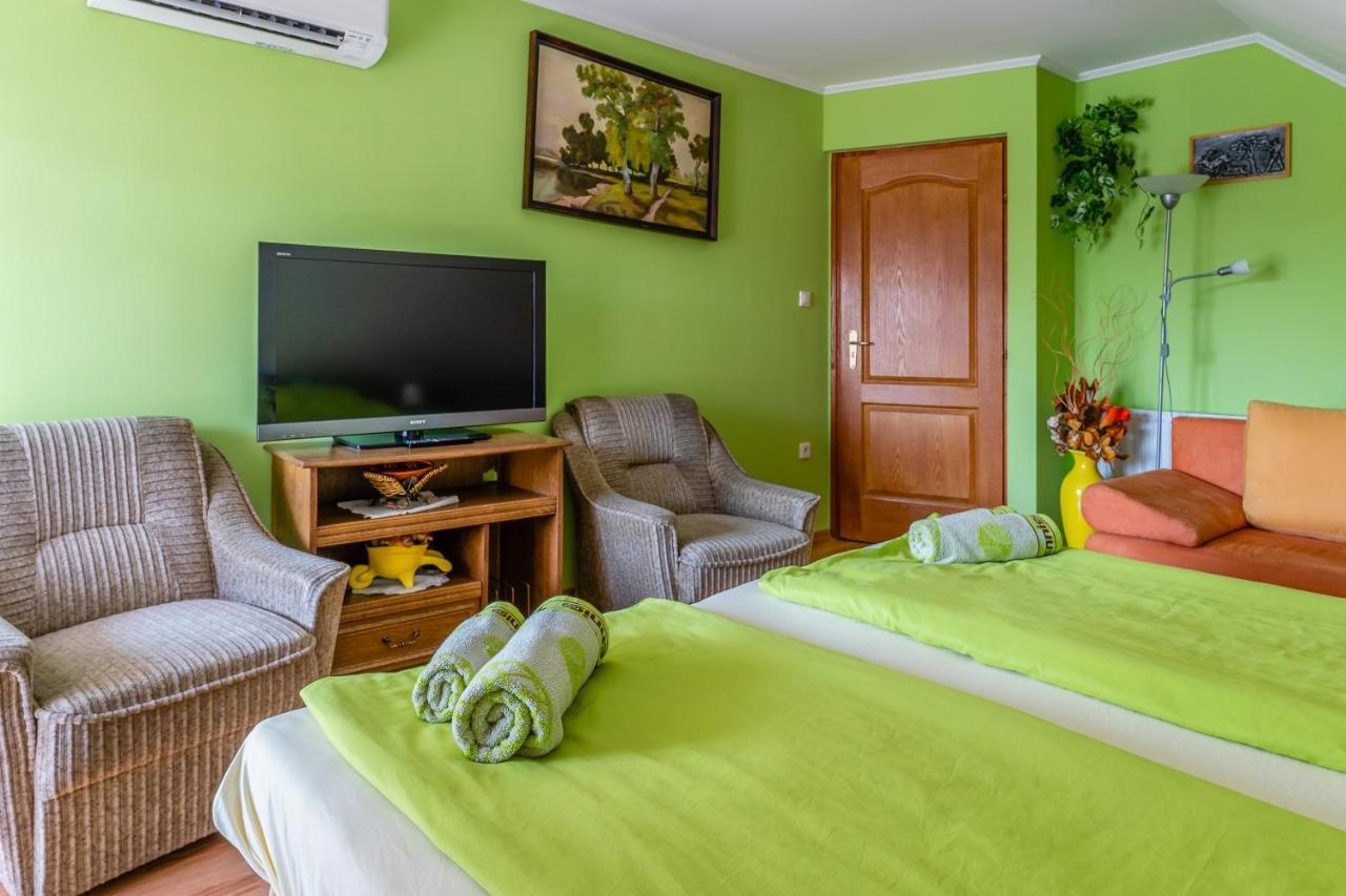 Harkány Gal Apartmanhaz מראה חיצוני תמונה