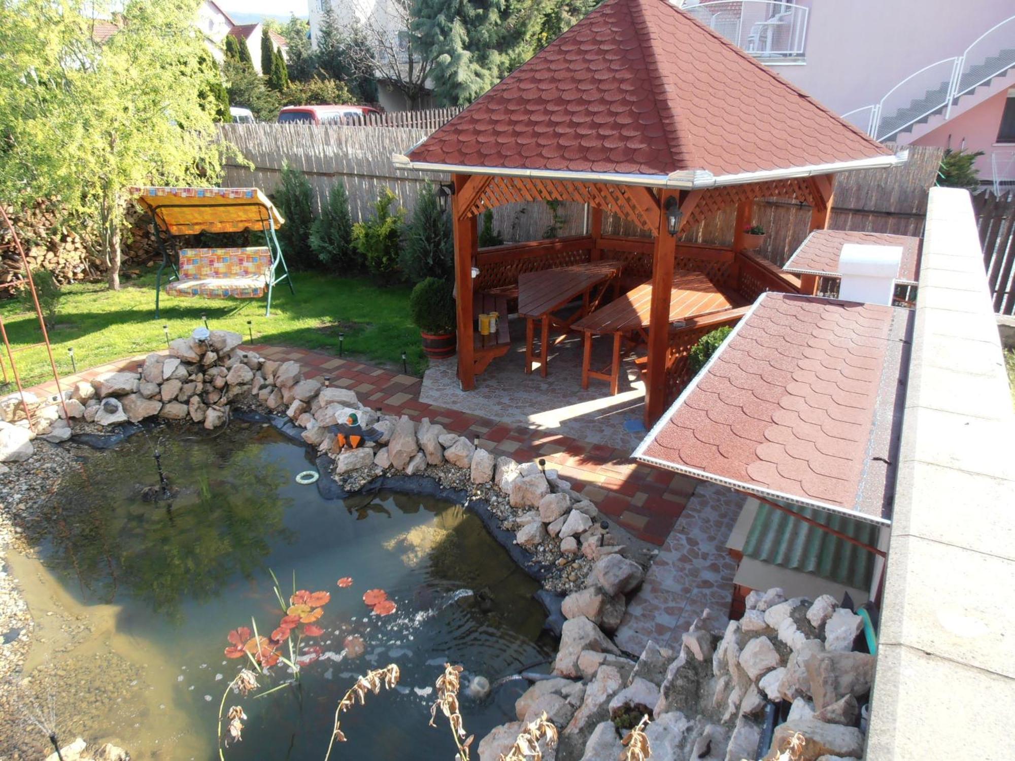 Harkány Gal Apartmanhaz מראה חיצוני תמונה