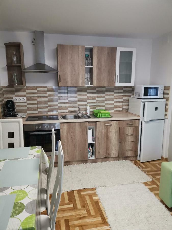 Harkány Gal Apartmanhaz מראה חיצוני תמונה