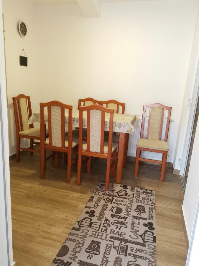 Harkány Gal Apartmanhaz מראה חיצוני תמונה