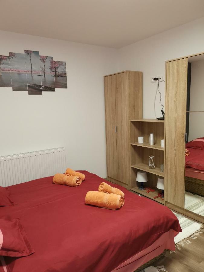 Harkány Gal Apartmanhaz מראה חיצוני תמונה