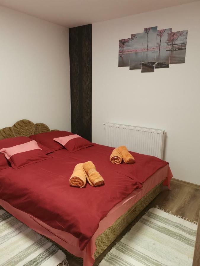 Harkány Gal Apartmanhaz מראה חיצוני תמונה