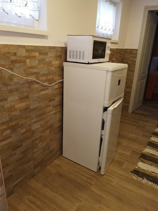 Harkány Gal Apartmanhaz מראה חיצוני תמונה